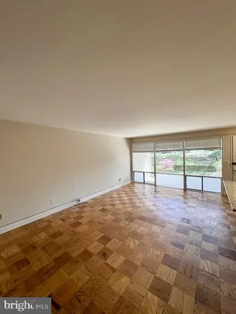 $2,100 | 7547 Spring Lake Drive, Unit 7547B, Bethesda, MD 20817