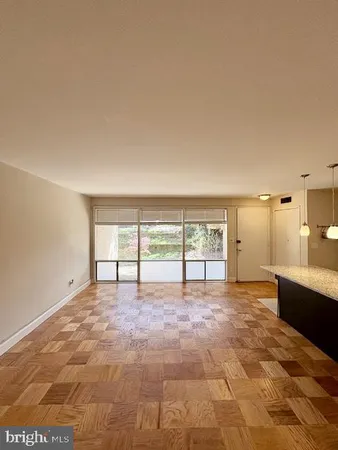 $2,150 | 7547 Spring Lake Drive, Unit 7547B, Bethesda, MD 20817