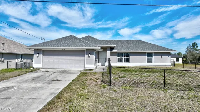 $309,900 | 3414 40th Street Southwest, Lehigh Acres, FL 33976