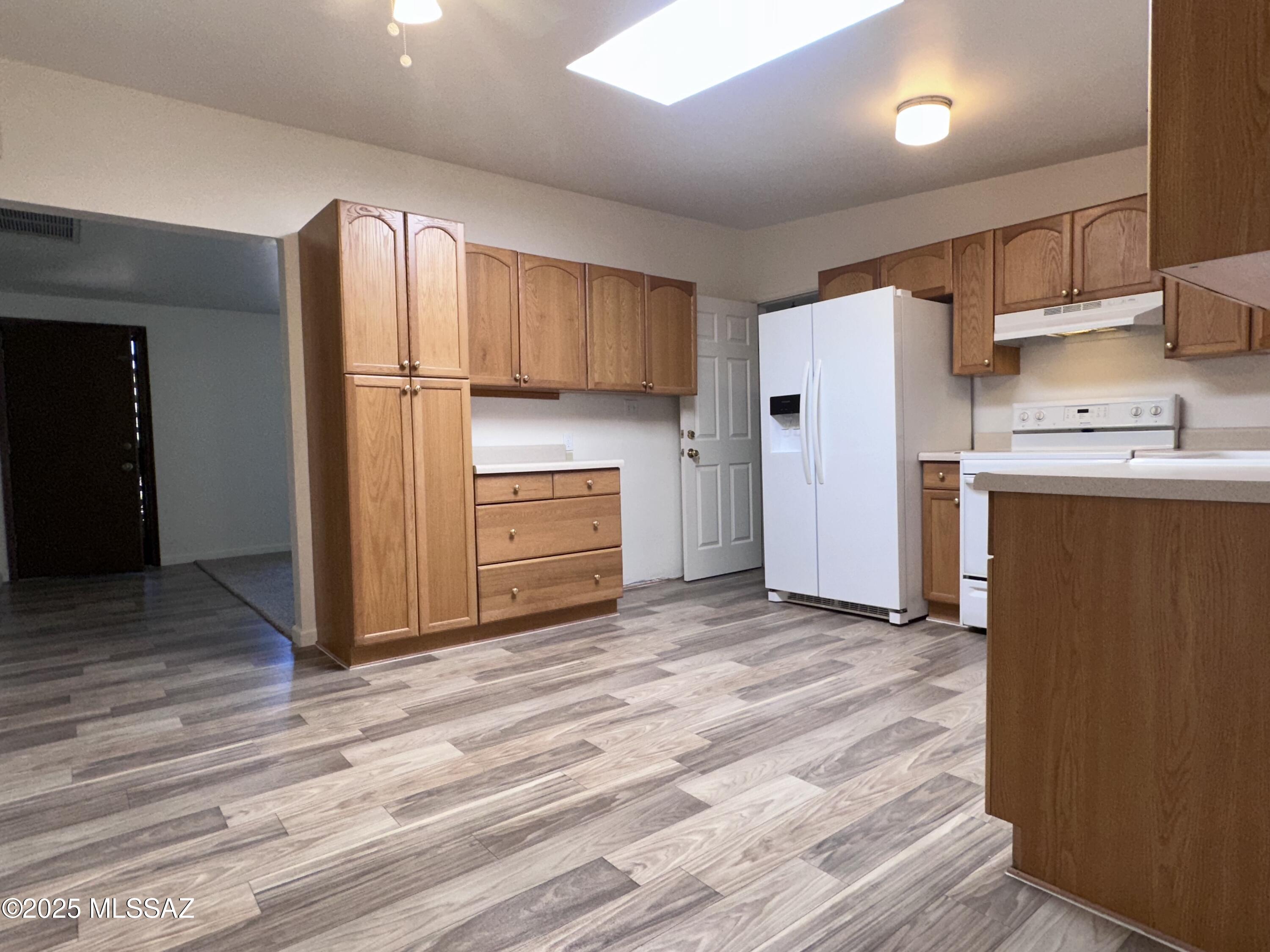 1339 West Pastime Road Tucson, AZ 85705 - Photo 8 of 30 Gallery Image 8
