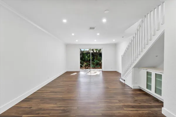 $3,500 | 2100 Hacienda Terrace, Weston, FL 33327
