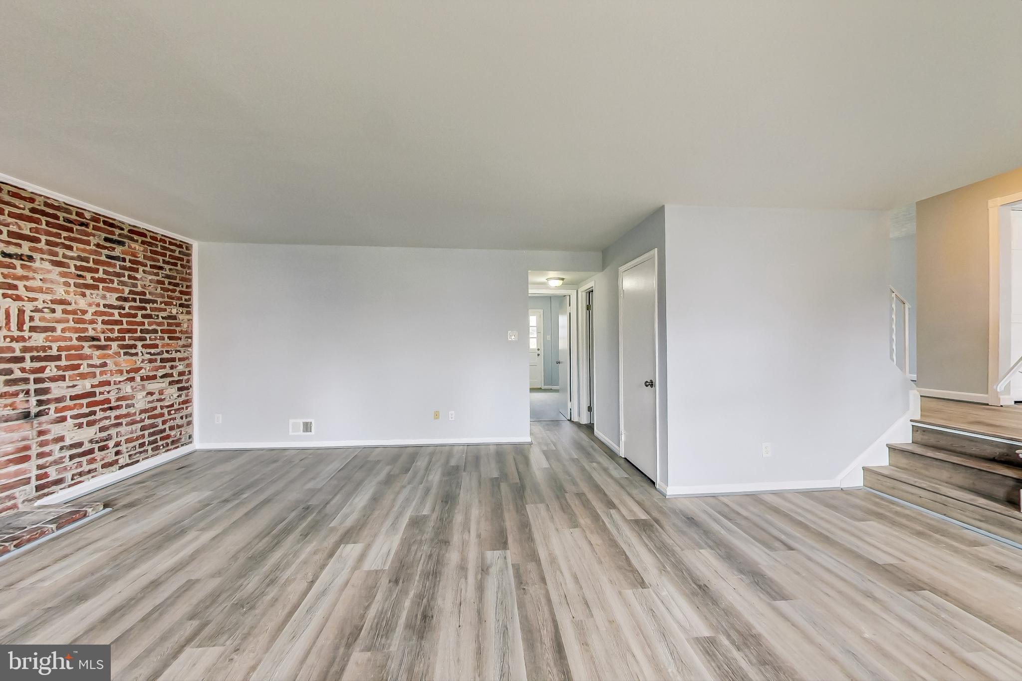 9209 Lancelot Road Fort Washington, MD 20744 - Photo 19 of 59 Family room
