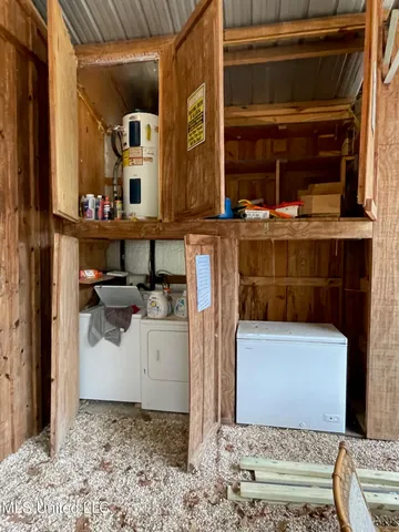 $595,000 | 24 Co Road, Enterprise, MS 39330