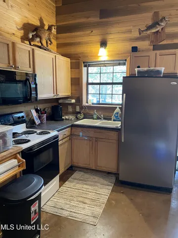 $595,000 | 24 Co Road, Enterprise, MS 39330