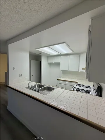 a close view of sink and tap