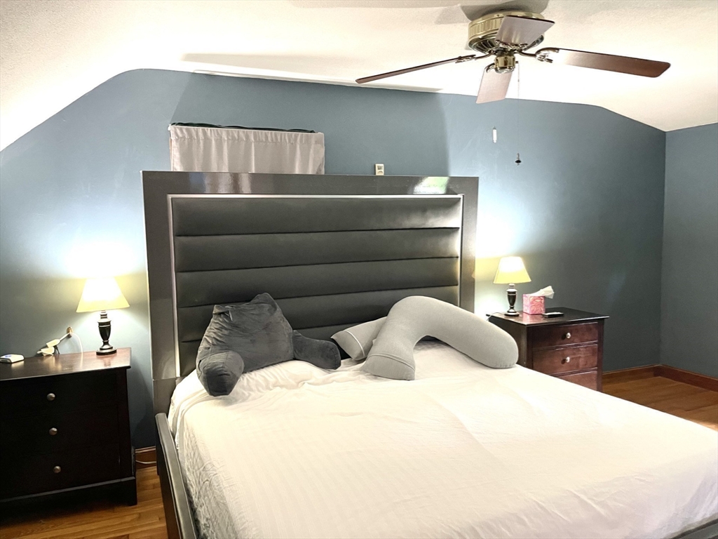 52 Westview Road Lynn, MA 01902 - Photo 12 of 32 a bedroom with bed and window