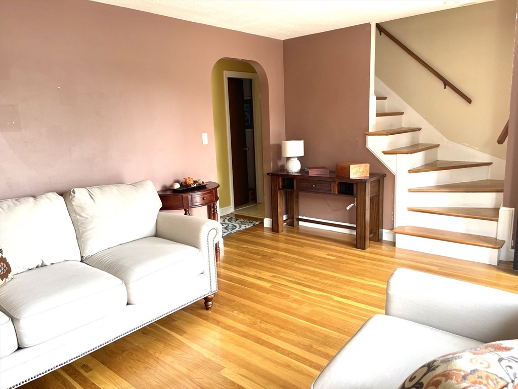 52 Westview Road Lynn, MA 01902 - Photo 5 of 32 a living room with furniture and a rug