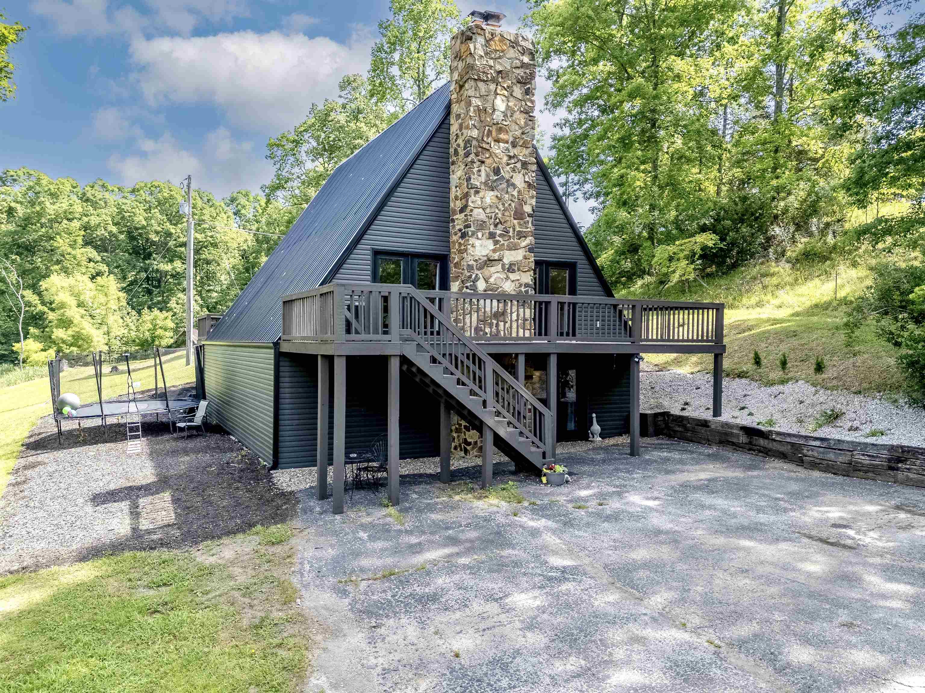 482 Tomo Road Olive Hill, KY 41164 - Photo 2 of 35