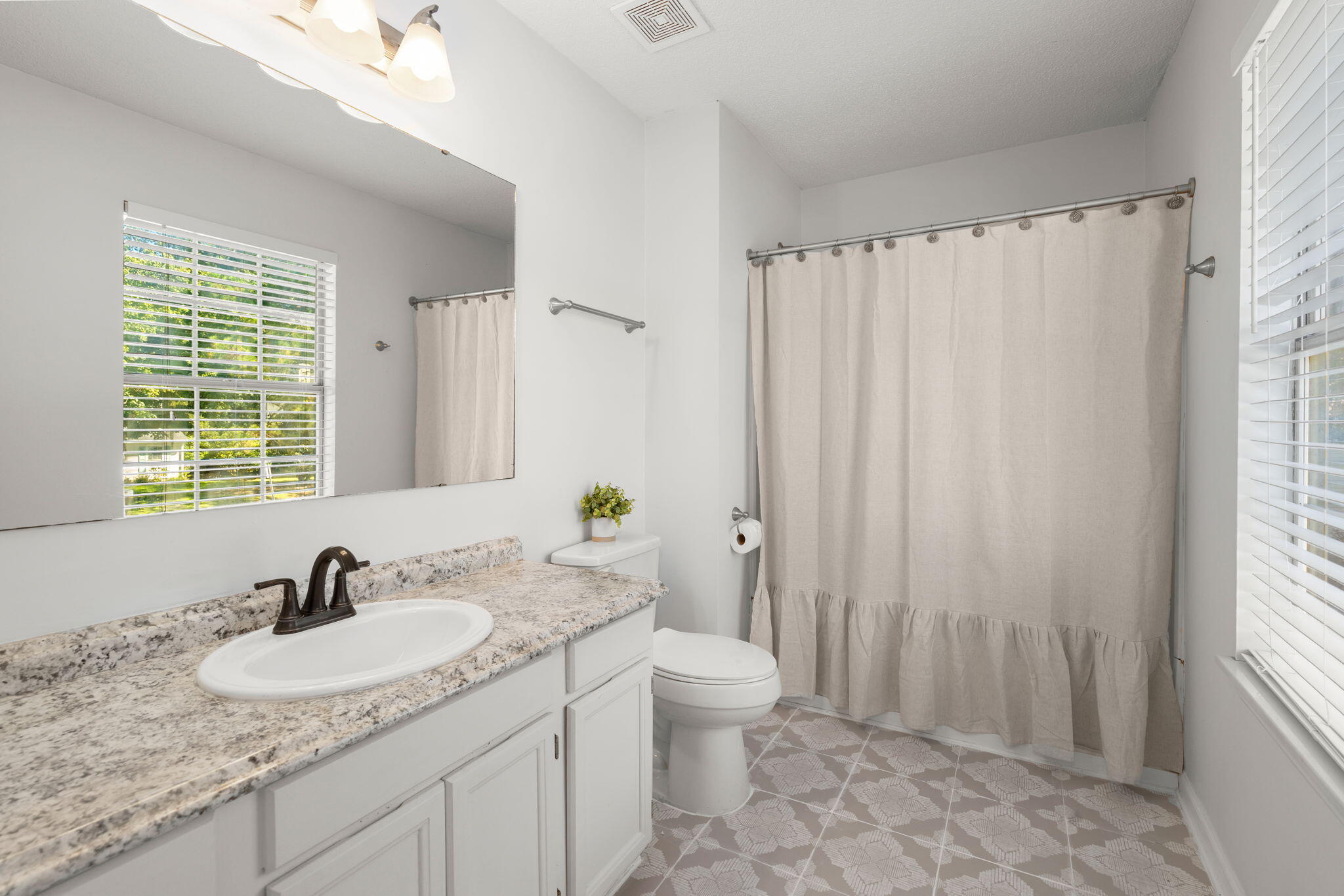 2446 Castlereagh Road Charleston, SC 29414 - Photo 24 of 43 23