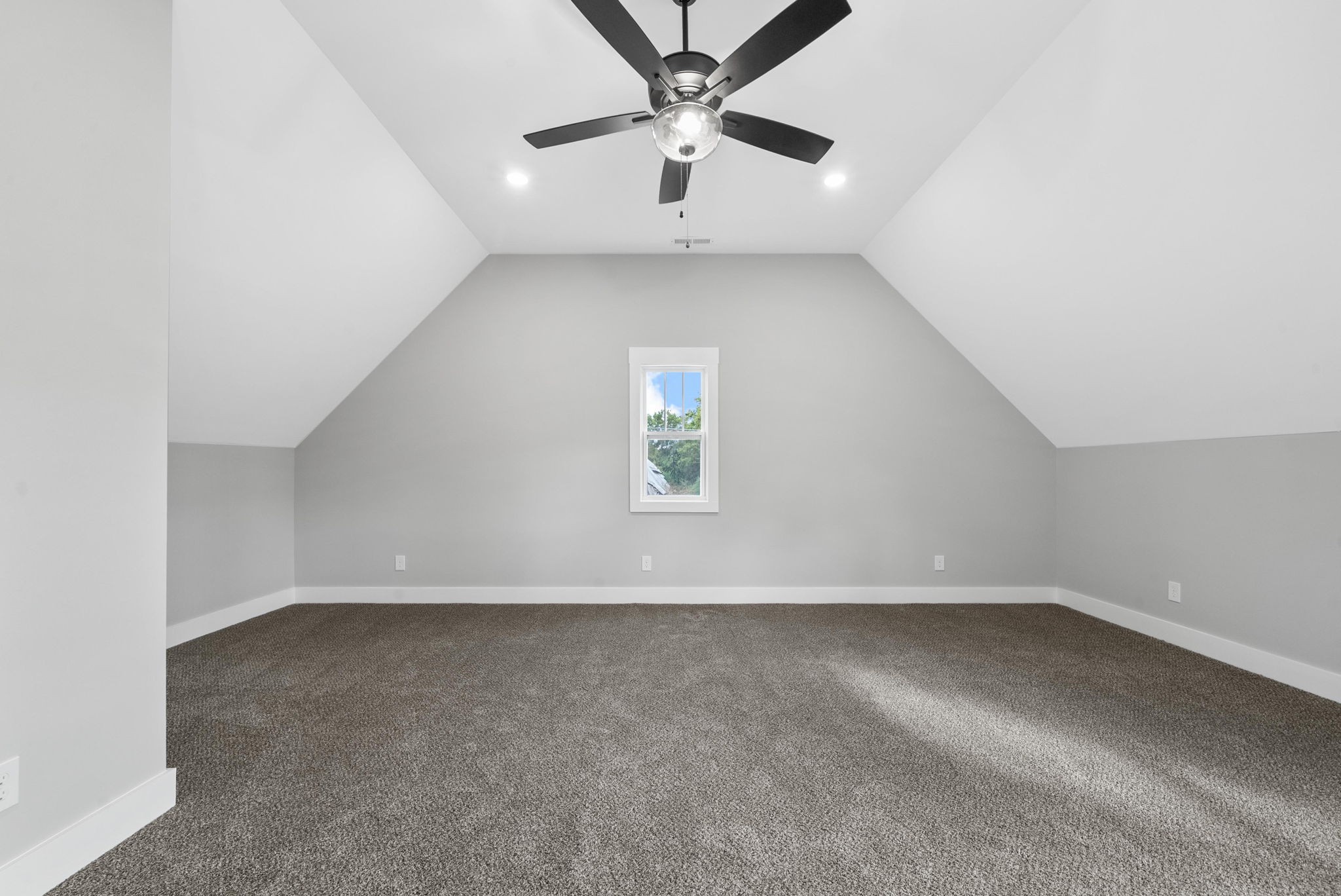 1816 Gholson Road Clarksville, TN 37043 - Photo 39 of 47 Gallery Image 39
