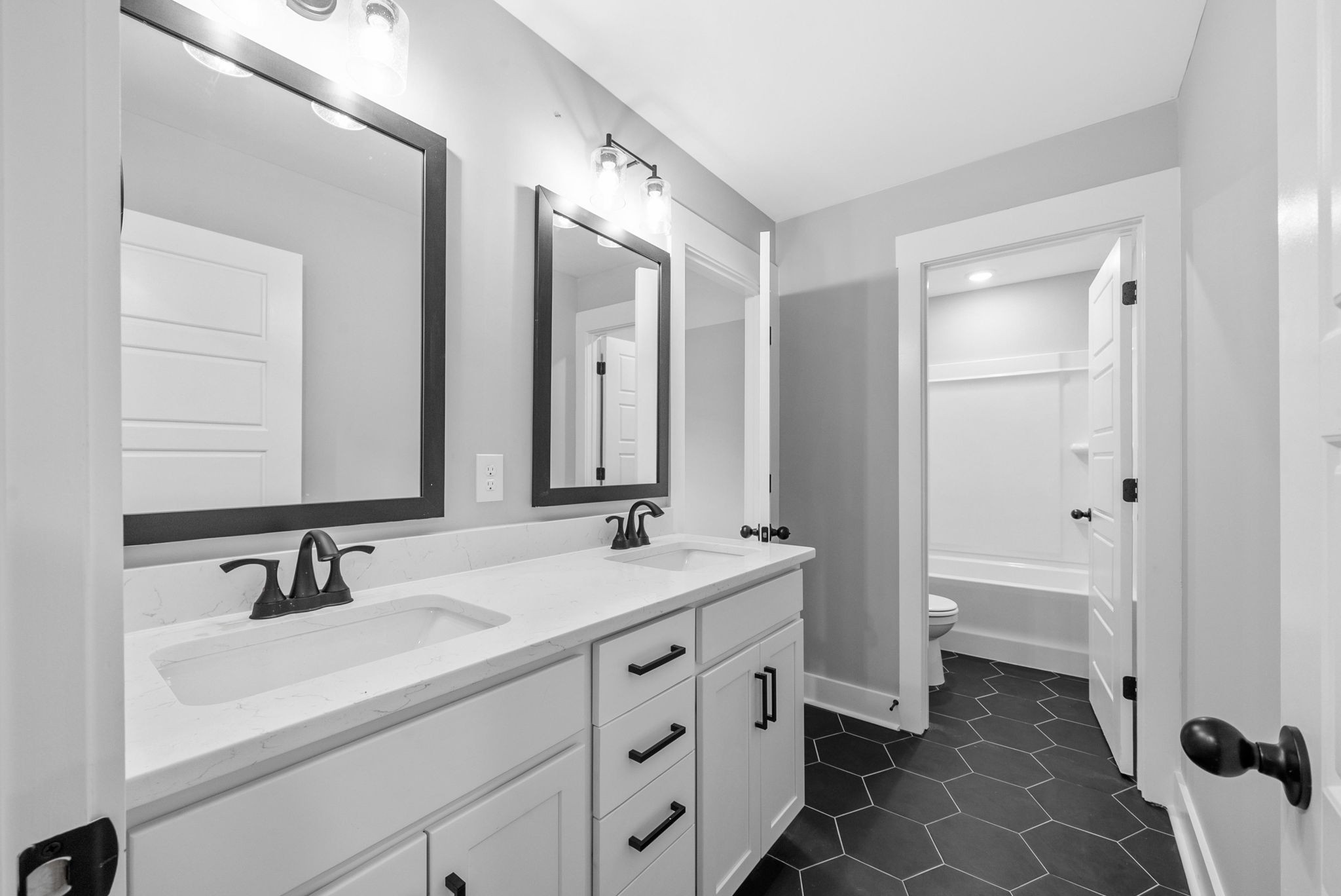 1816 Gholson Road Clarksville, TN 37043 - Photo 44 of 47 Gallery Image 44