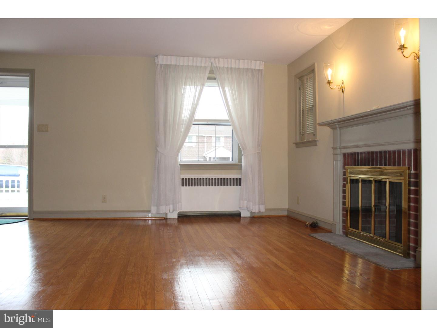 50 Braeburn Road Havertown, PA 19083 - Photo 4 of 24