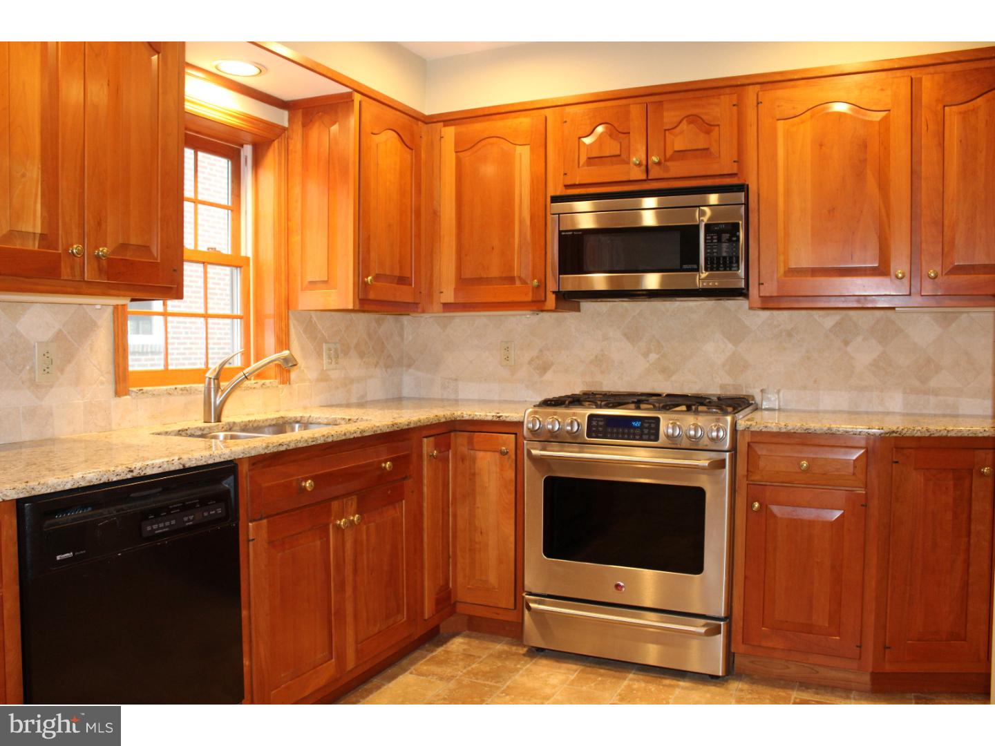 50 Braeburn Road Havertown, PA 19083 - Photo 7 of 24