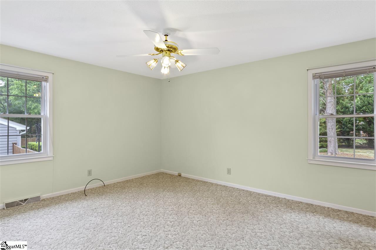 115 Royal Oak Road Greenville, SC 29607 - Photo 13 of 26 Gallery Image 13