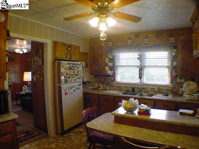 1091 Jackson Grove Road Travelers Rest, SC 29690 - Photo 5 of 19
