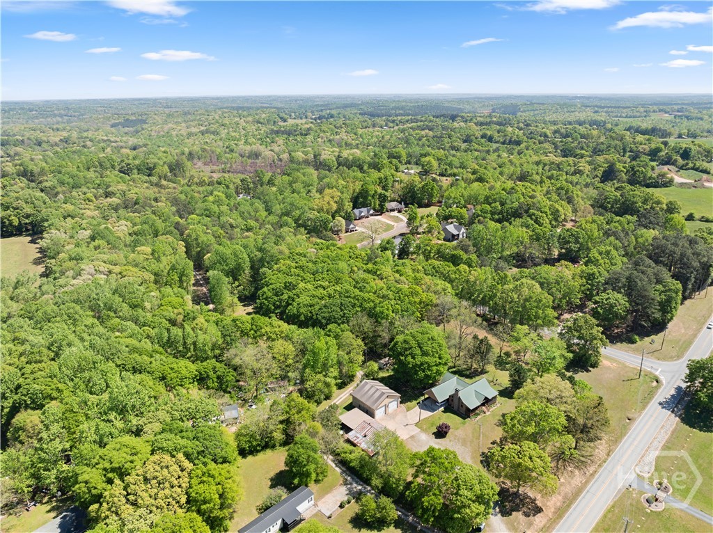 4272 Woods Bridge Road Commerce, GA 30529 - Photo 9 of 24