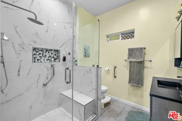 $1,350,000 | 1558 North Kenmore Avenue, Los Angeles, CA 90027