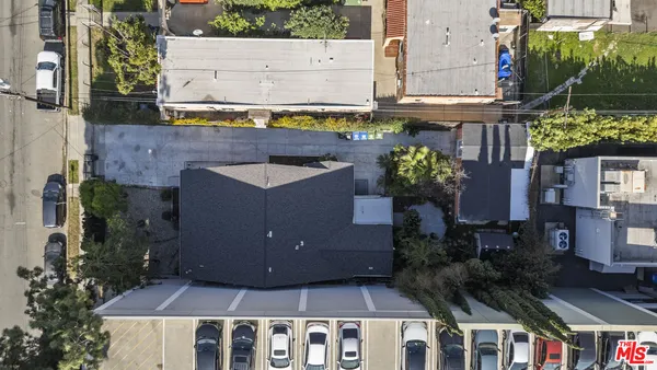 $1,350,000 | 1558 North Kenmore Avenue, Los Angeles, CA 90027