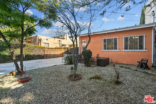 $1,350,000 | 1558 North Kenmore Avenue, Los Angeles, CA 90027