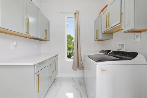 $985,000 | 1026 West Beresford Road, DeLand, FL 32720