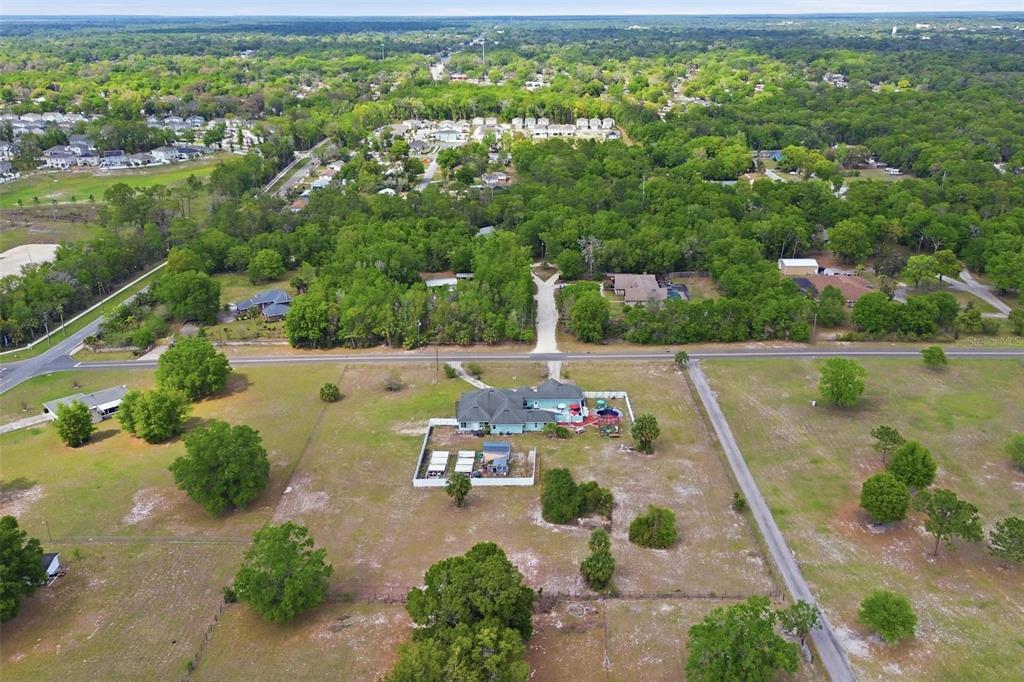 1026 West Beresford Road DeLand, FL 32720 - Photo 45 of 47