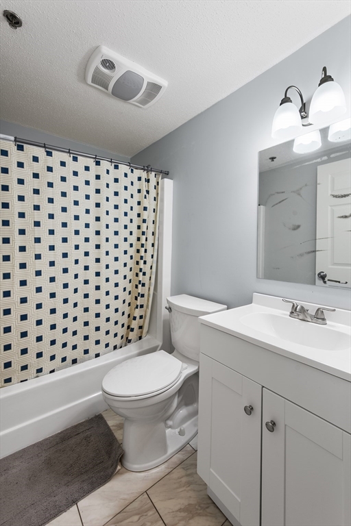 4 Duck Pond Road, Unit 211 Beverly, MA 01915 - Photo 16 of 26 Gallery Image 16