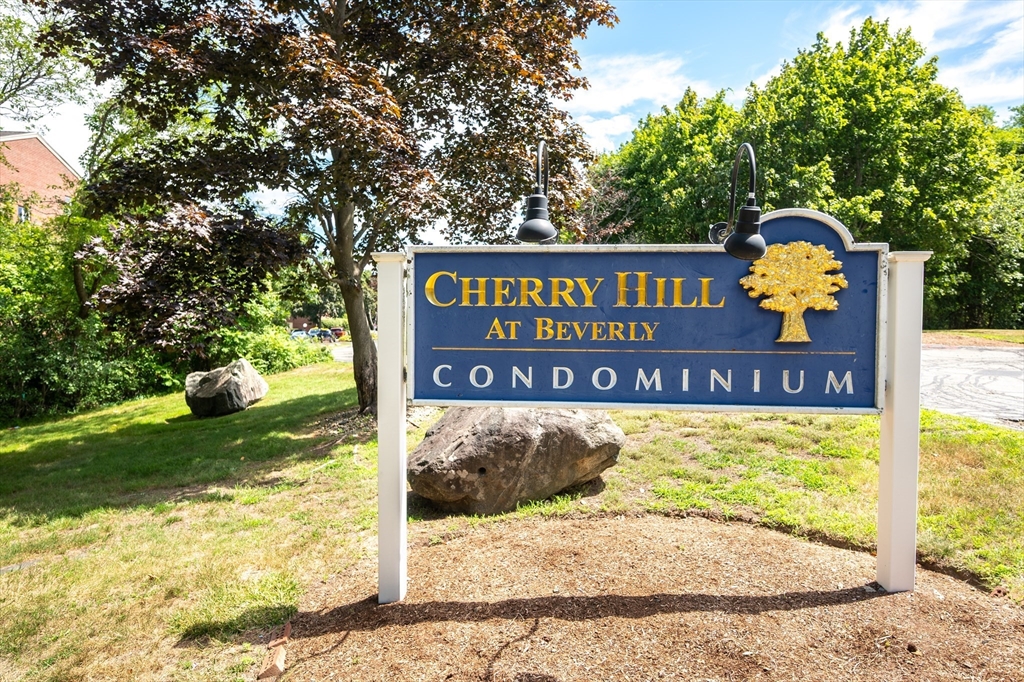 4 Duck Pond Road, Unit 211 Beverly, MA 01915 - Photo 21 of 26 Gallery Image 21