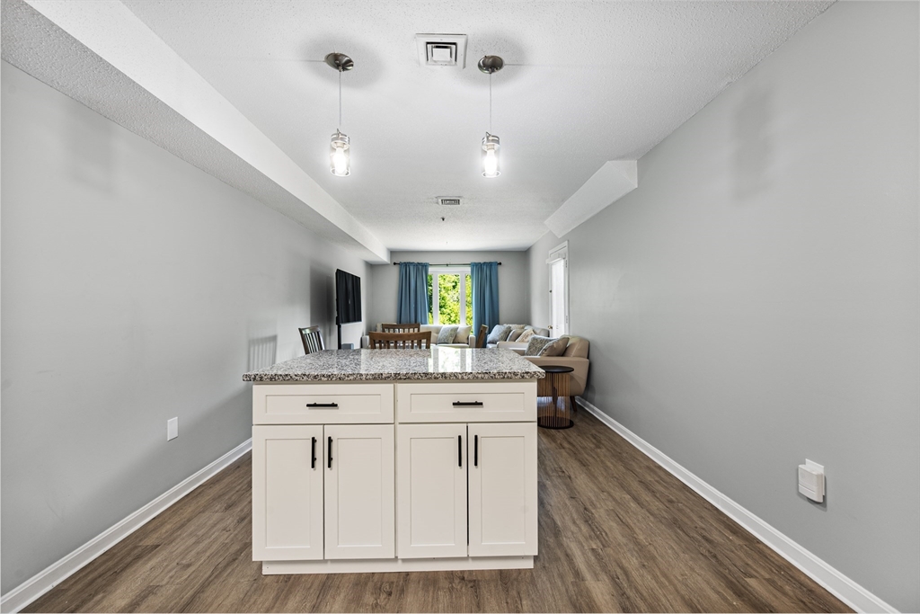 4 Duck Pond Road, Unit 211 Beverly, MA 01915 - Photo 8 of 26 Gallery Image 8