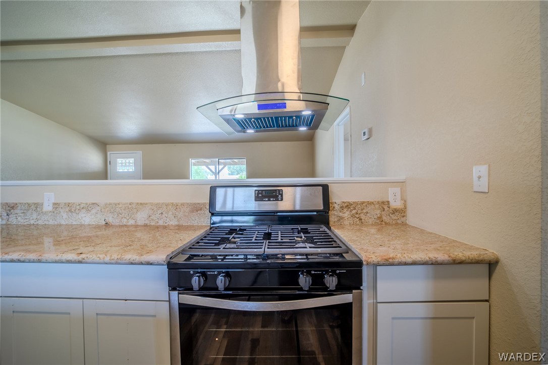 1644 Palma Road Bullhead City, AZ 86442 - Photo 11 of 56 Kitchen