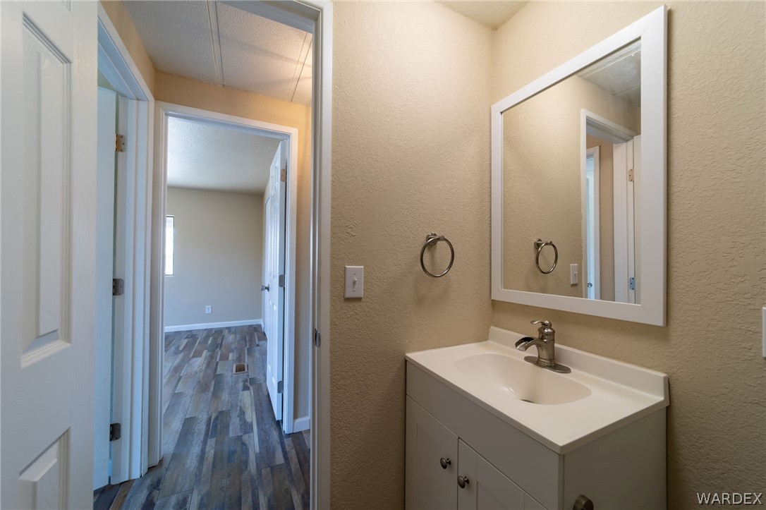 1644 Palma Road Bullhead City, AZ 86442 - Photo 26 of 56 Bathroom