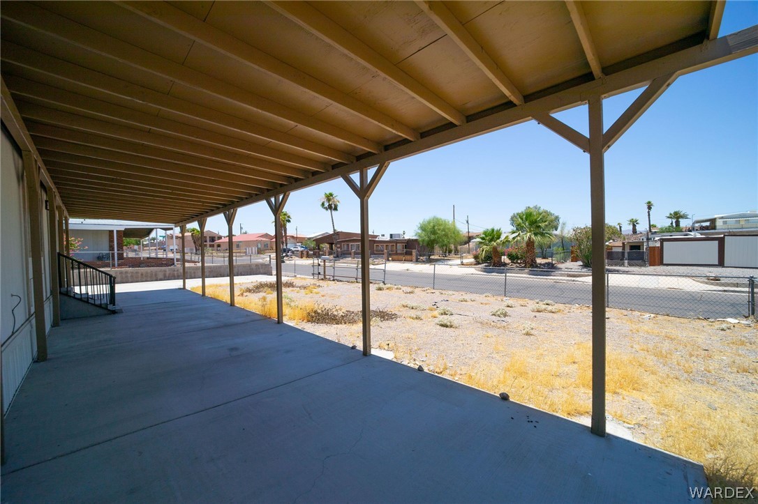 1644 Palma Road Bullhead City, AZ 86442 - Photo 33 of 56 Patio