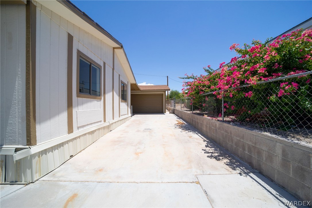 1644 Palma Road Bullhead City, AZ 86442 - Photo 42 of 56 Yard