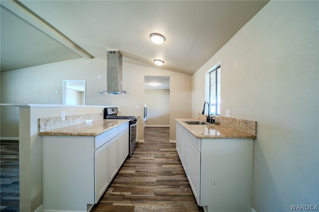 1644 Palma Road Bullhead City, AZ 86442 - Photo 9 of 56 Kitchen