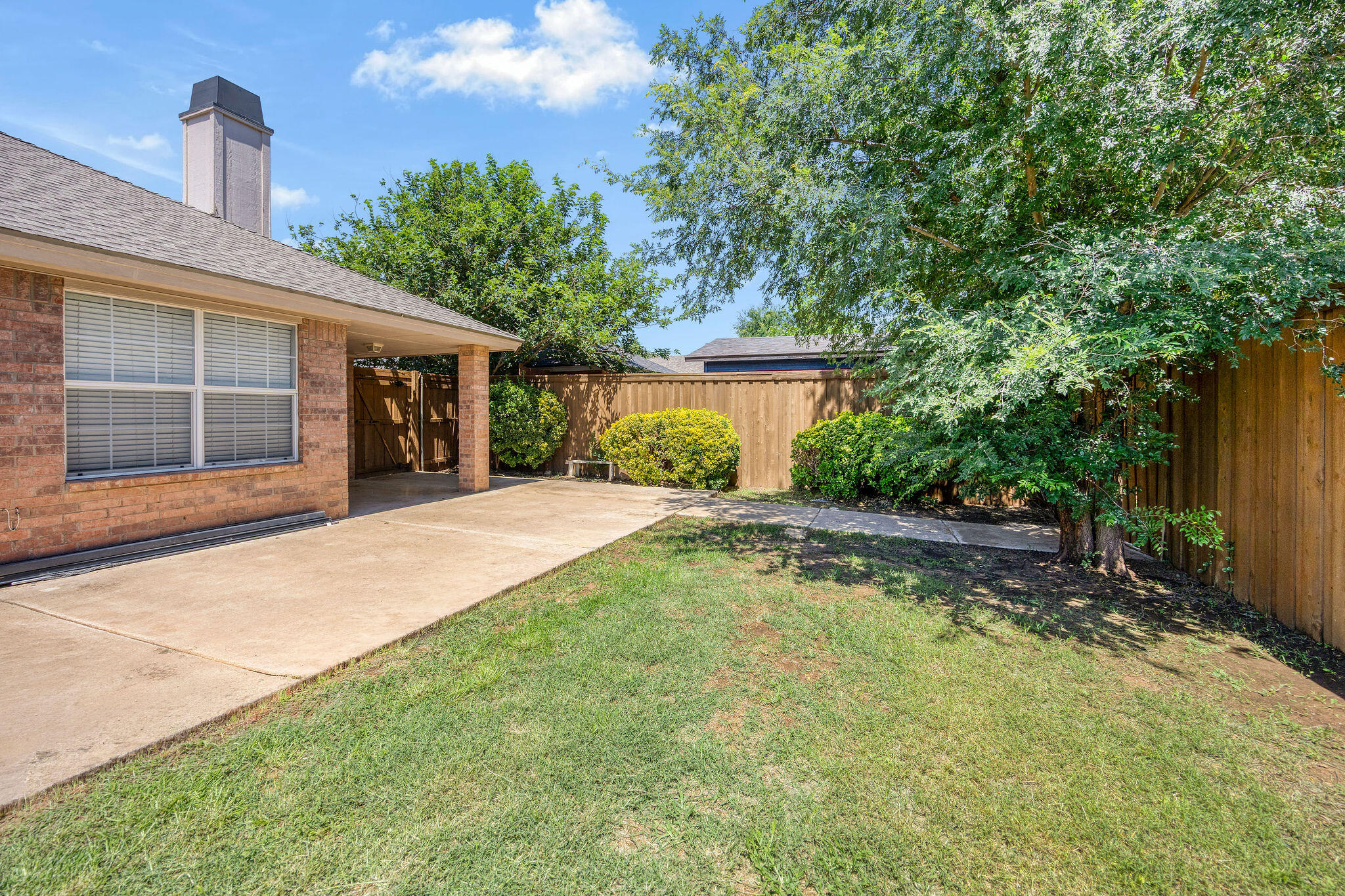 5811 90th Street Lubbock, TX 79424 - Photo 55 of 58 B66A0364_11