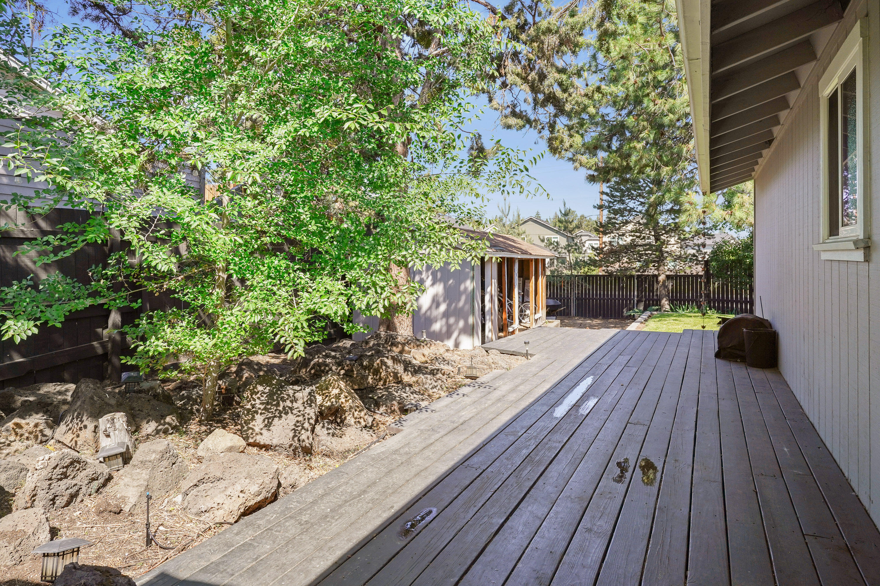 2901 Northeast Shepard Road Bend, OR 97701 - Photo 12 of 36 DSC07198