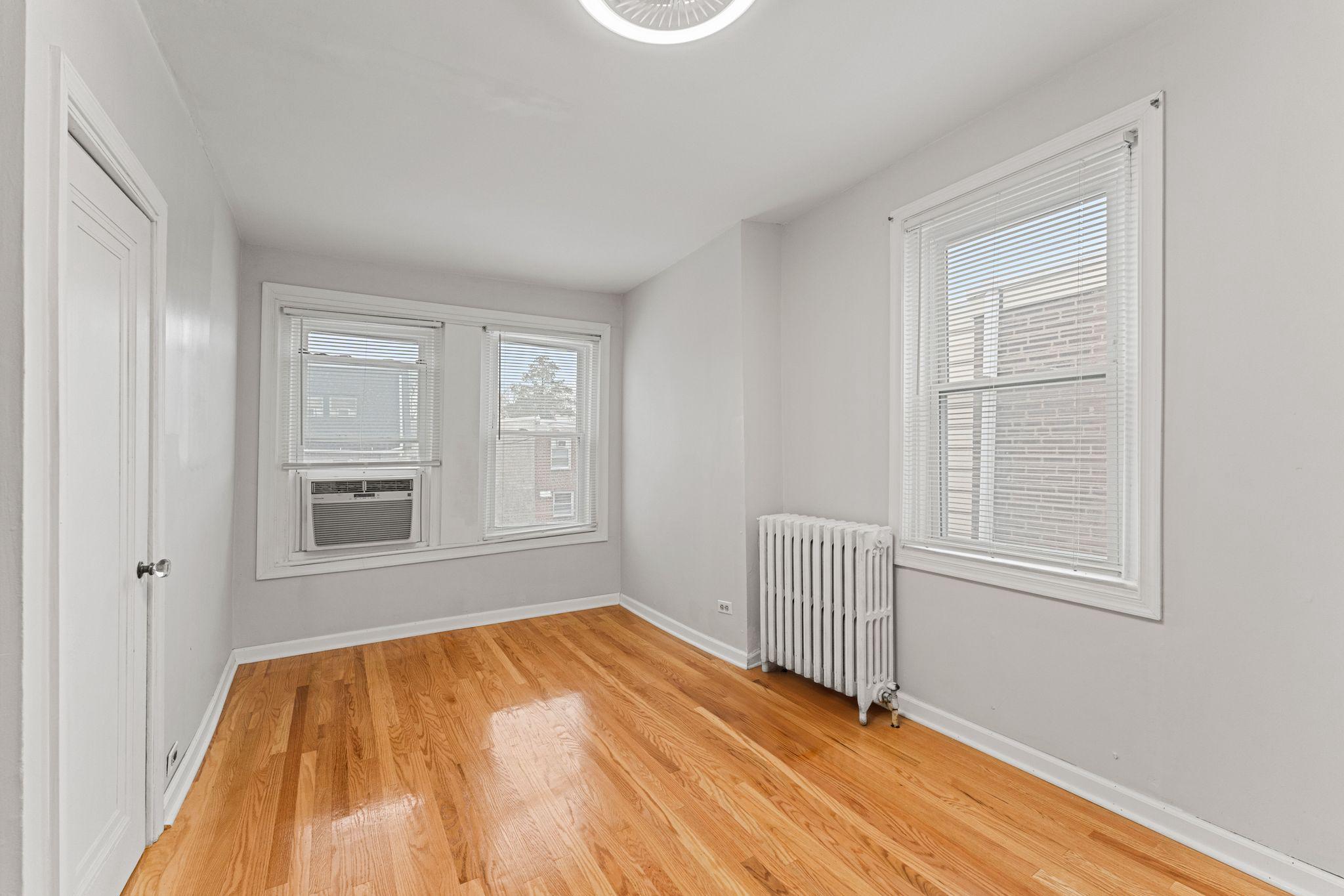 471 Pleasant Street Philadelphia, PA 19119 - Photo 14 of 22 Back bedroom