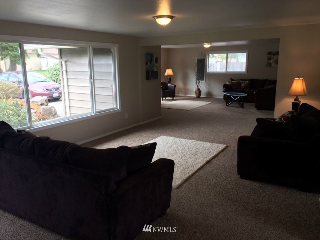2525 Cedar Road Lake Stevens, WA 98258 - Photo 3 of 12
