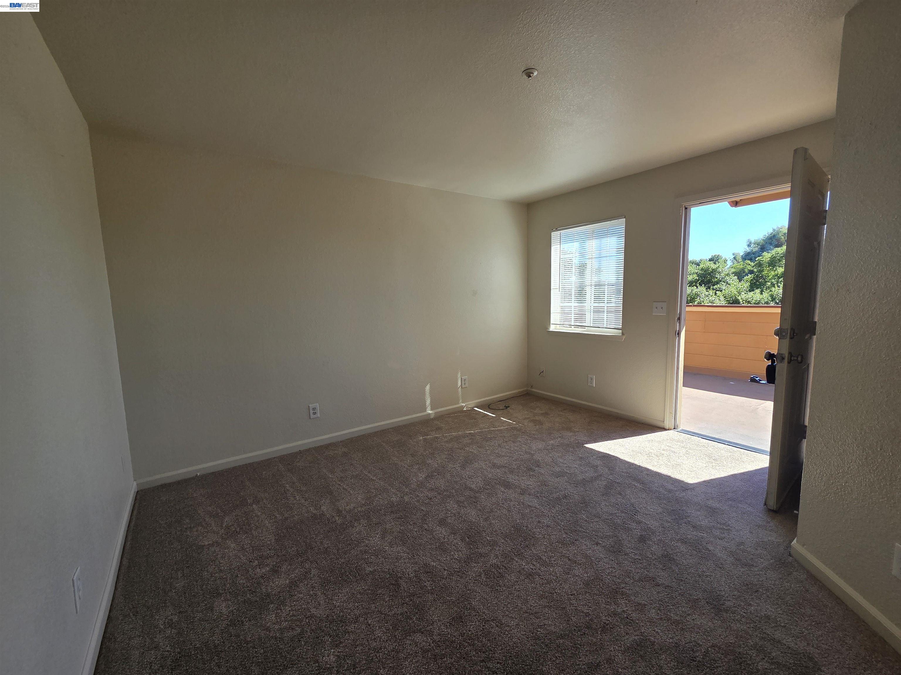 2255 Chestnut Street, Unit 9 Livermore, CA 94551 - Photo 5 of 41