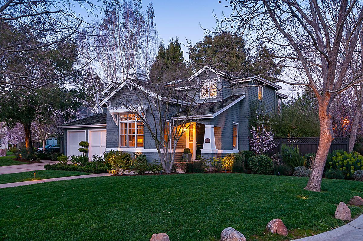 2 Brady Place Menlo Park, CA 94025 - Photo 3 of 33 a front view of house with yard and green space