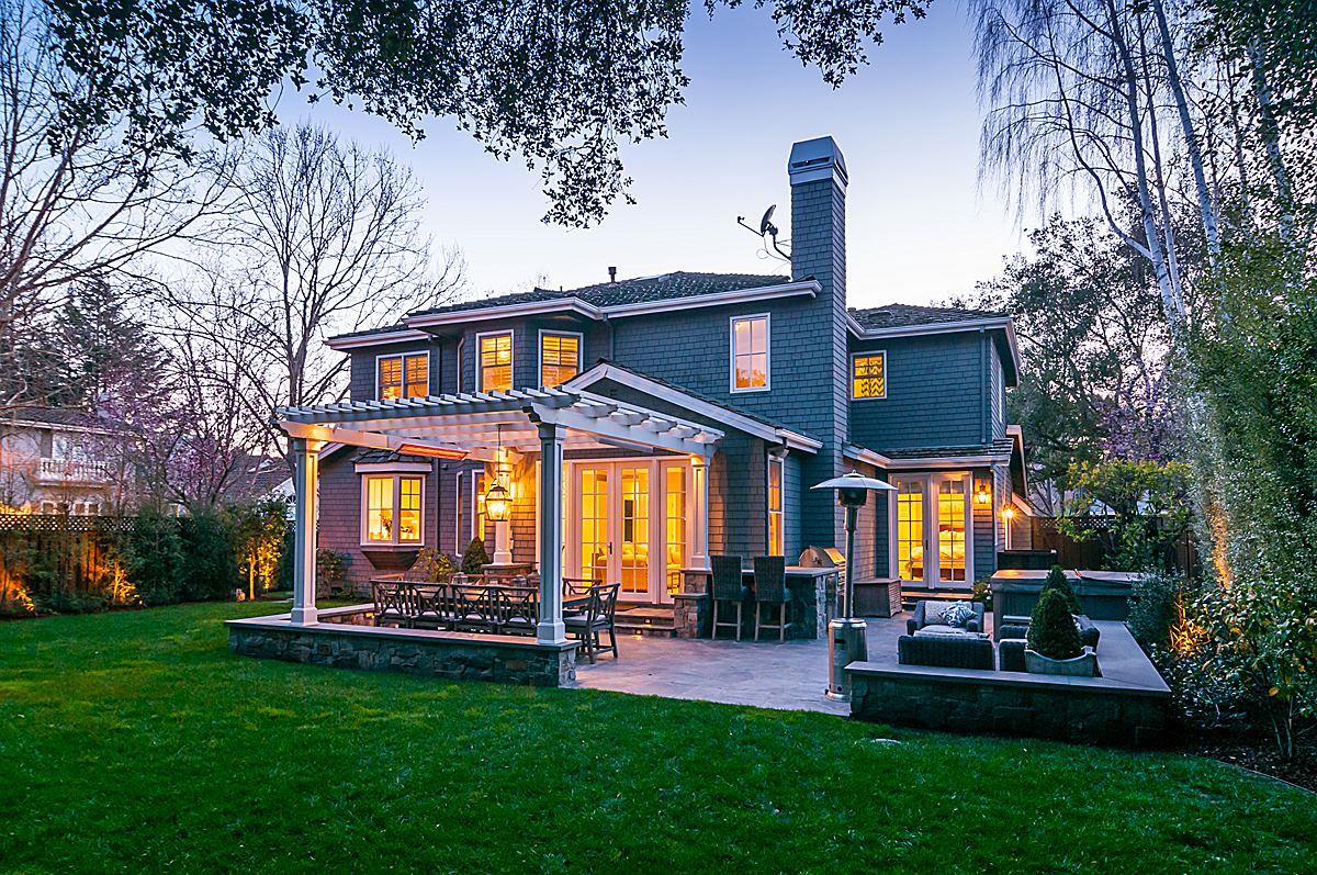2 Brady Place Menlo Park, CA 94025 - Photo 4 of 33 a front view of a house with garden