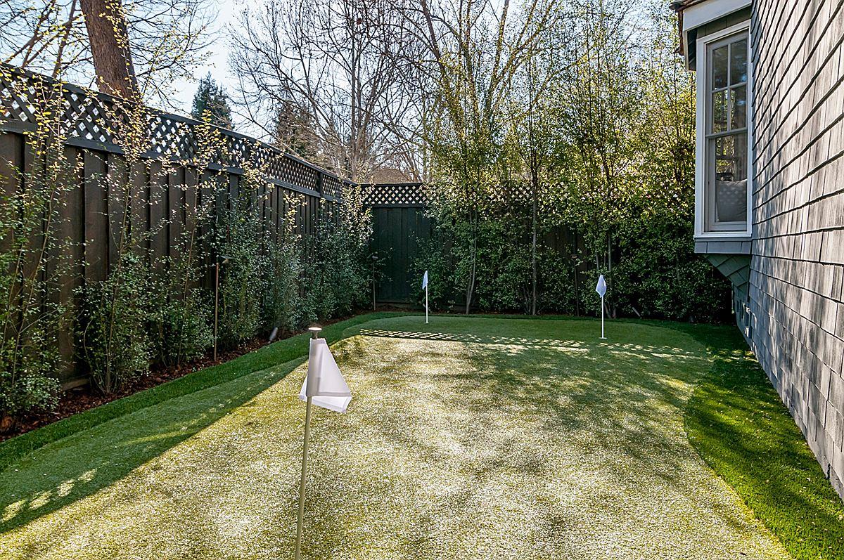 2 Brady Place Menlo Park, CA 94025 - Photo 8 of 33 a view of a yard with a large tree