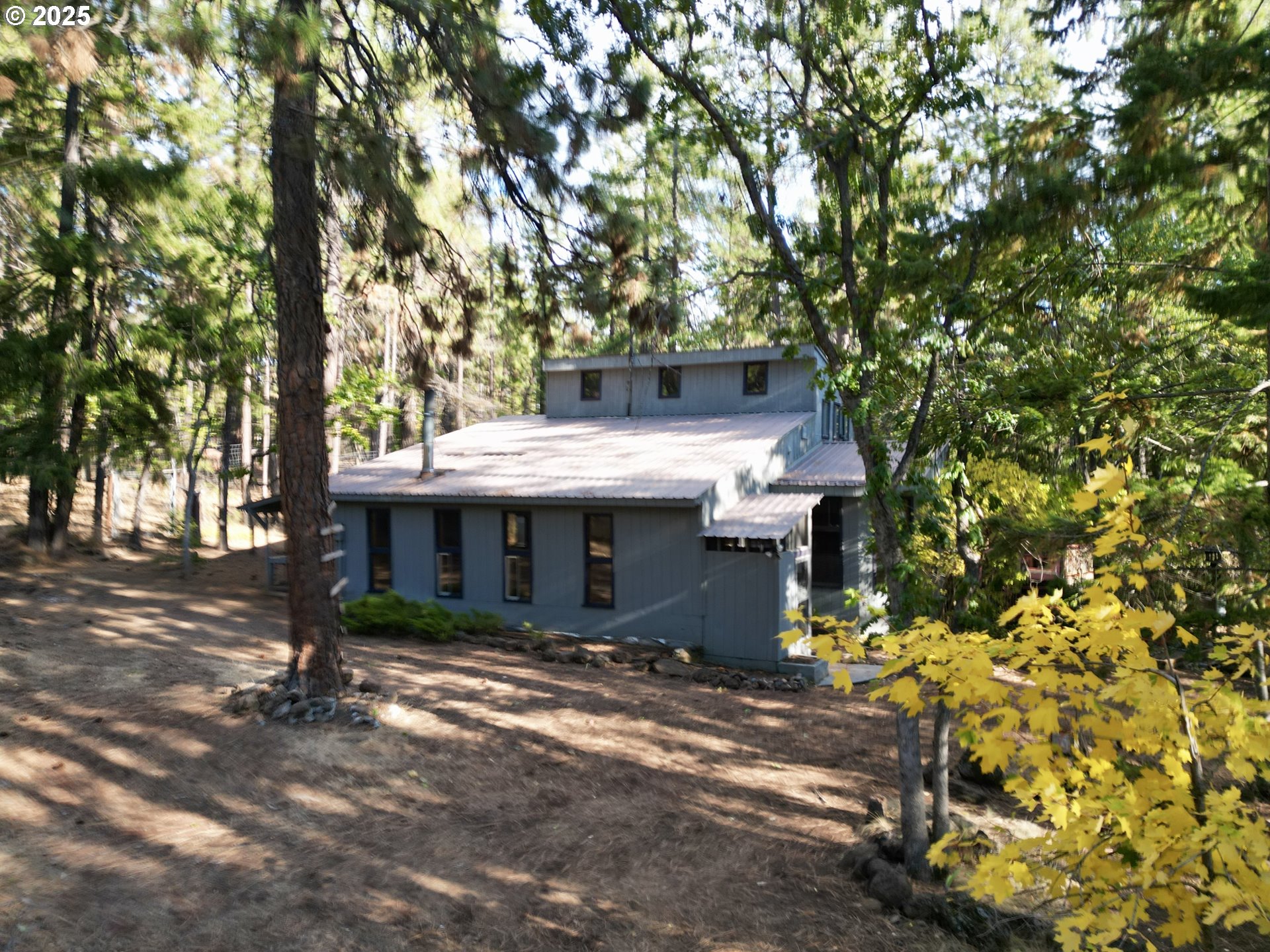 424 Douglas Fir Goldendale, WA 98620 - Photo 2 of 43