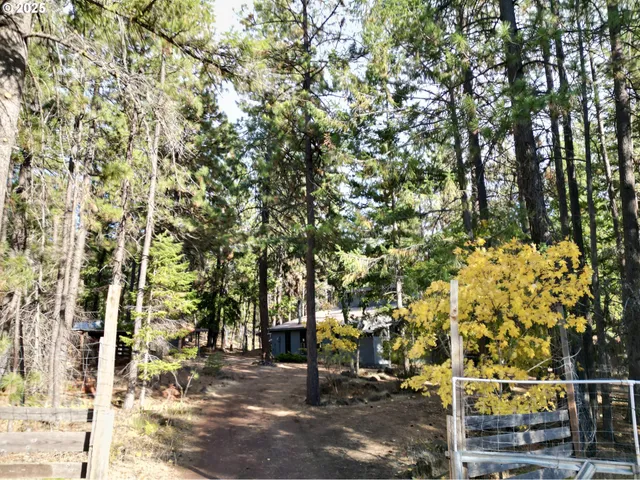 $305,000 | 424 Douglas Fir, Goldendale, WA 98620