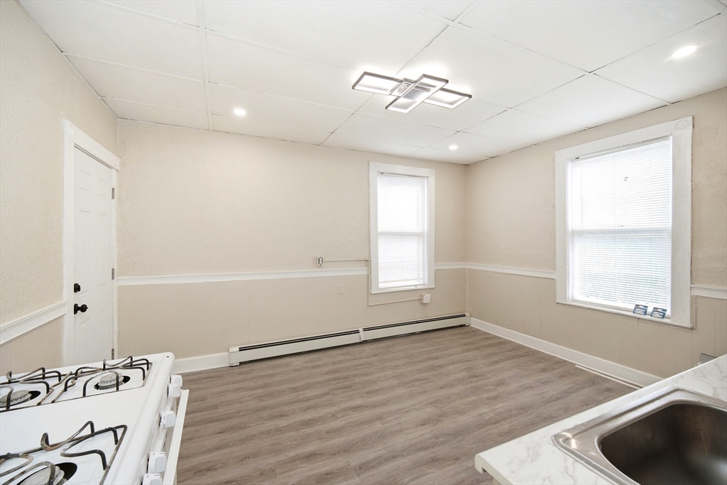9 Helen Street Boston, MA 02124 - Photo 5 of 16