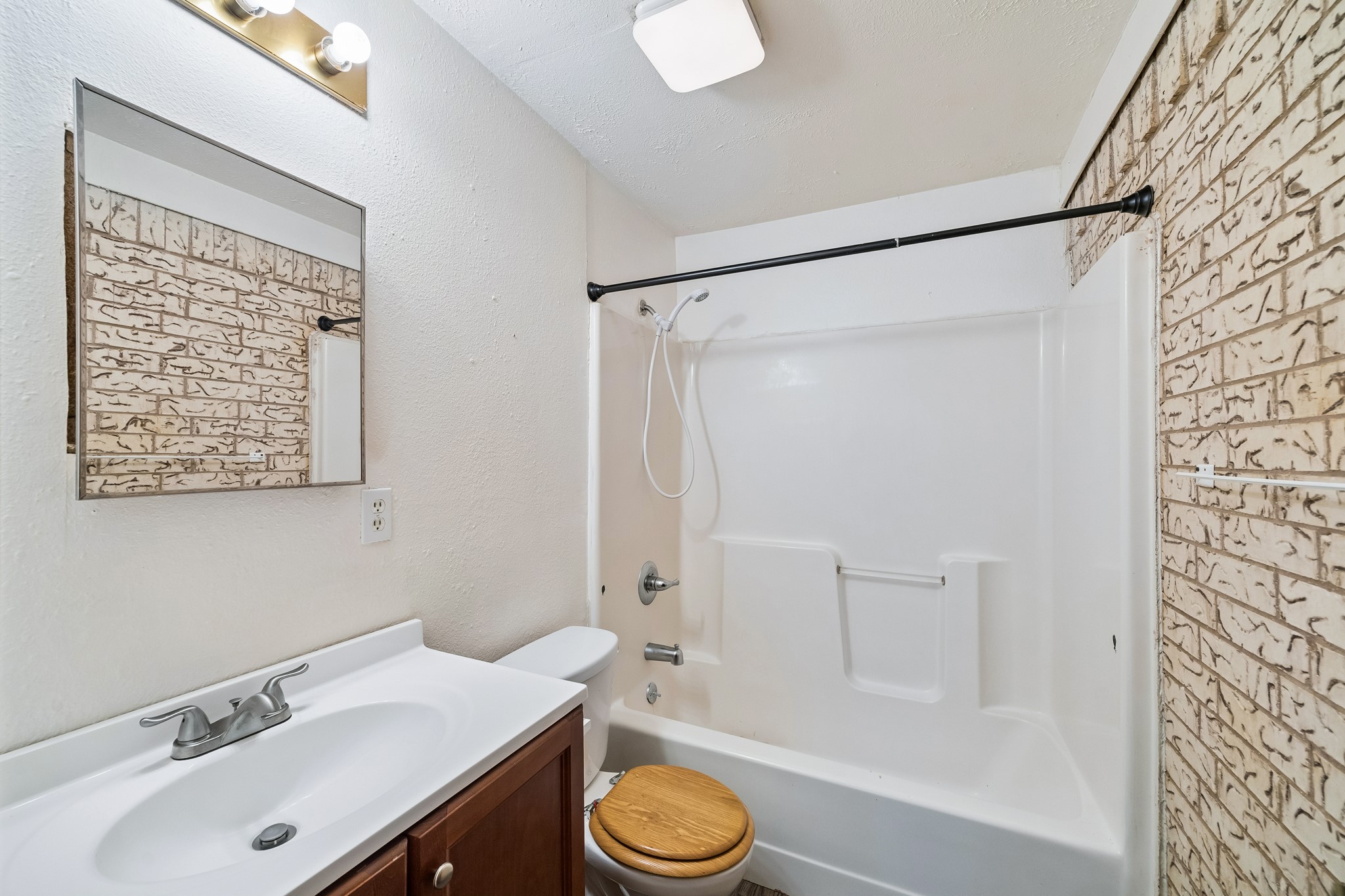25452 Ipes Road Splendora, TX 77372 - Photo 16 of 24