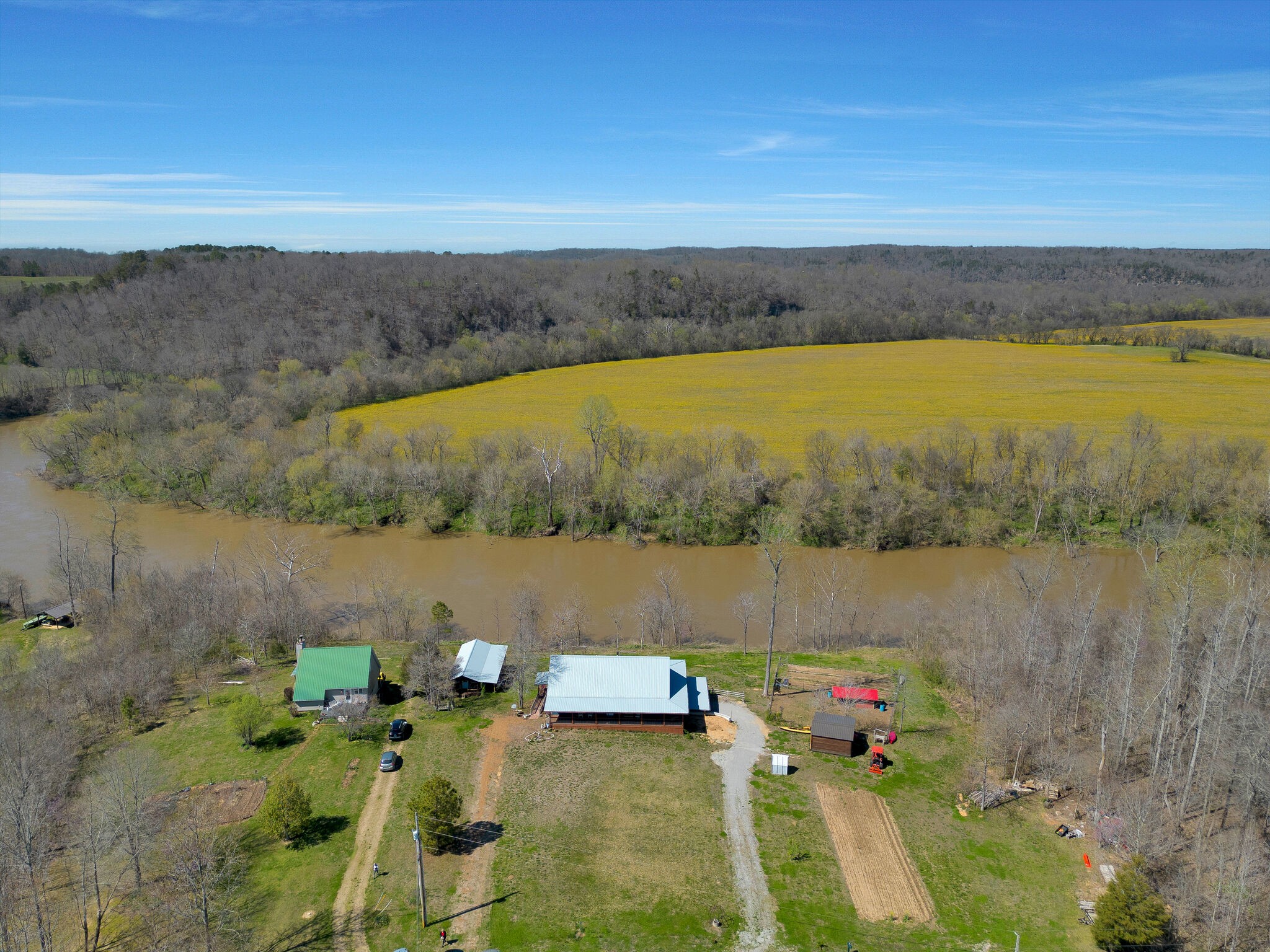 4017 Maxwell Drive Centerville, TN 37033 - Photo 5 of 40