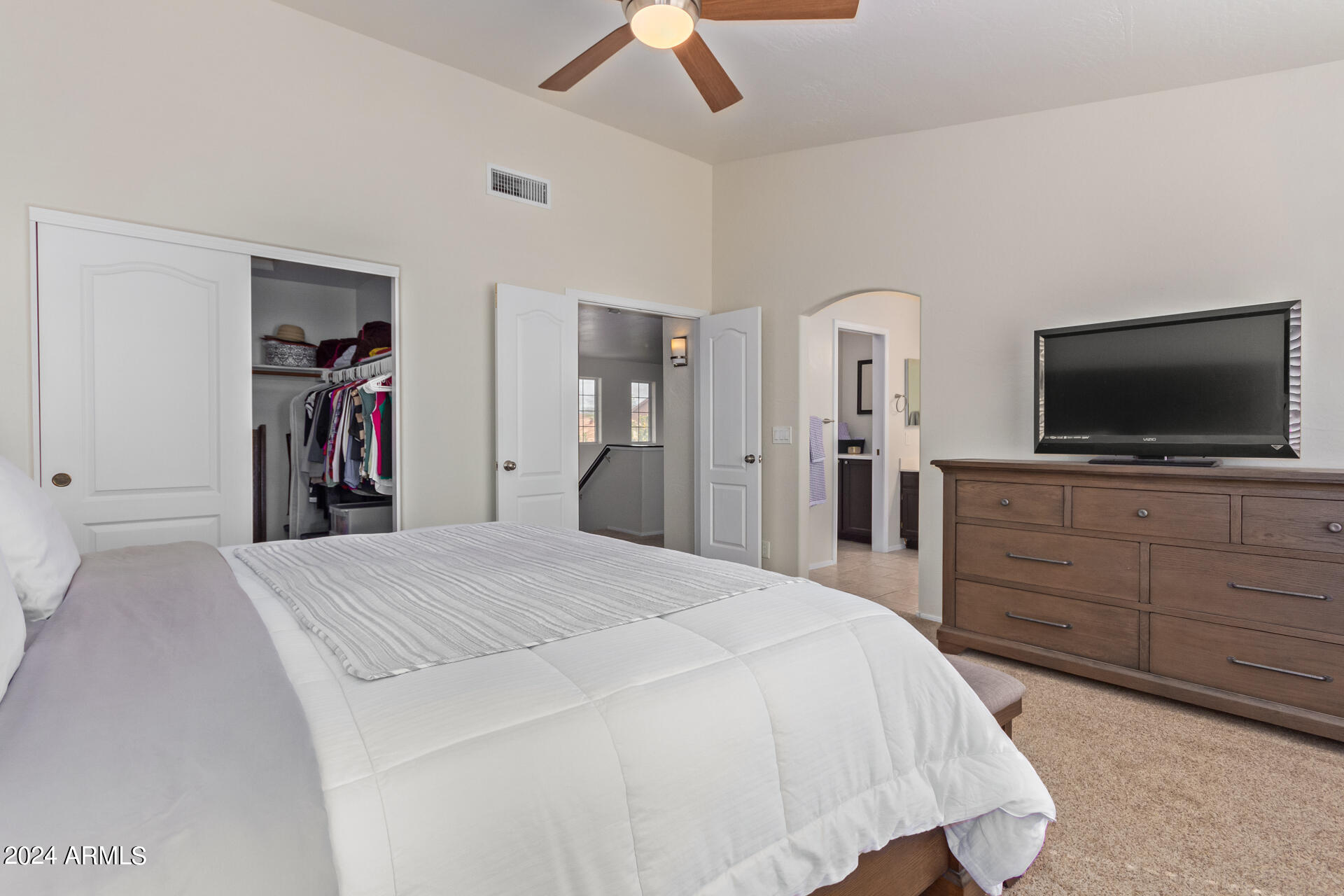 4245 East Raven Road Phoenix, AZ 85044 - Photo 17 of 37 24-Raven