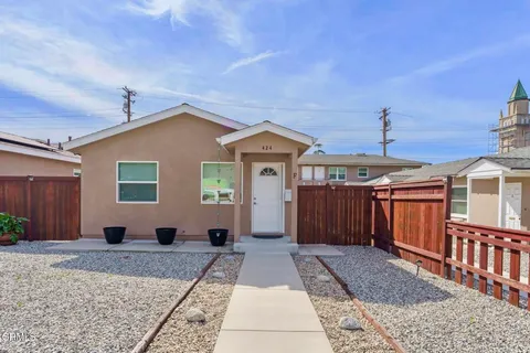 $2,988,000 | 424 East Foothill Boulevard, Monrovia, CA 91016