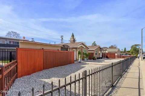 $2,988,000 | 424 East Foothill Boulevard, Monrovia, CA 91016