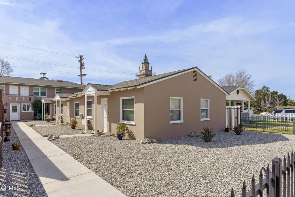 424 East Foothill Boulevard Monrovia, CA 91016 - Photo 6 of 22 424 Foothill_ Low Res 011